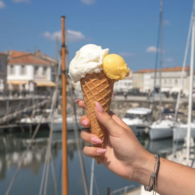 Glace Sur Le Port De Saint Martin Jules Serurier