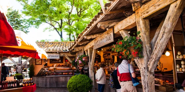 Étals de marché à La Flotte, Île de Ré