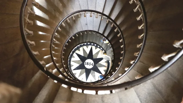 Escalier en colimaçon du phare des Baleines à Saint-Clément-des-Baleines.