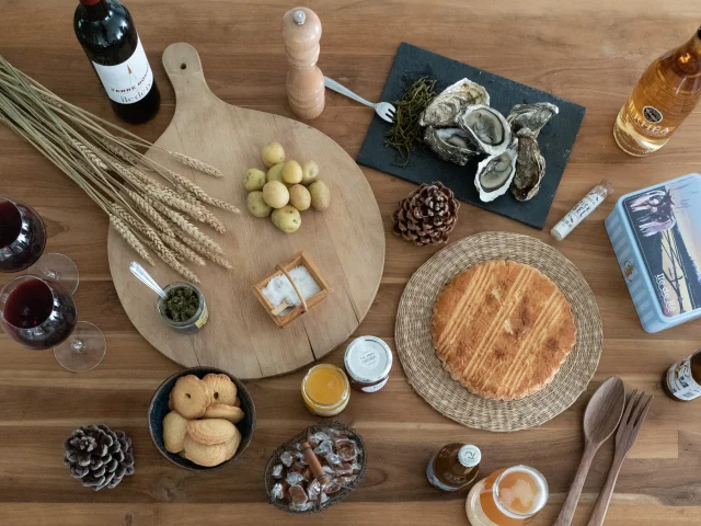 Table avec divers aliments de l'Île de Ré