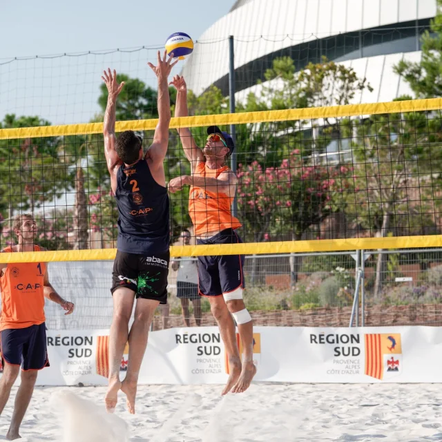 Torneo de voley playa de la Agencia Re Beach Club